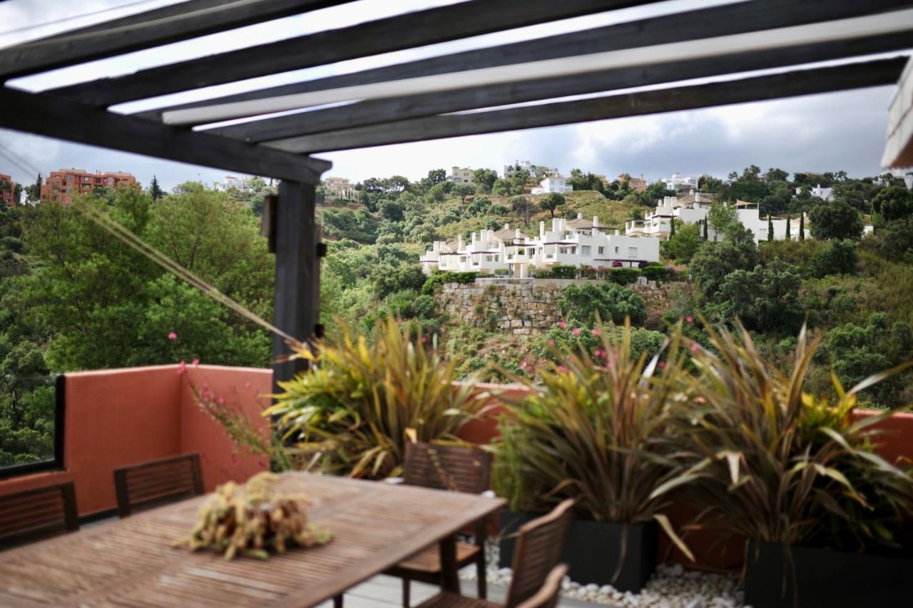 Bright Apartment In The Hills Of Elviria Málaga Esterno foto