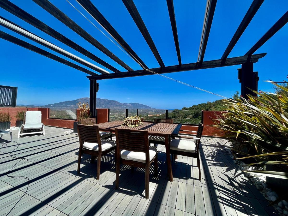 Bright Apartment In The Hills Of Elviria Málaga Esterno foto